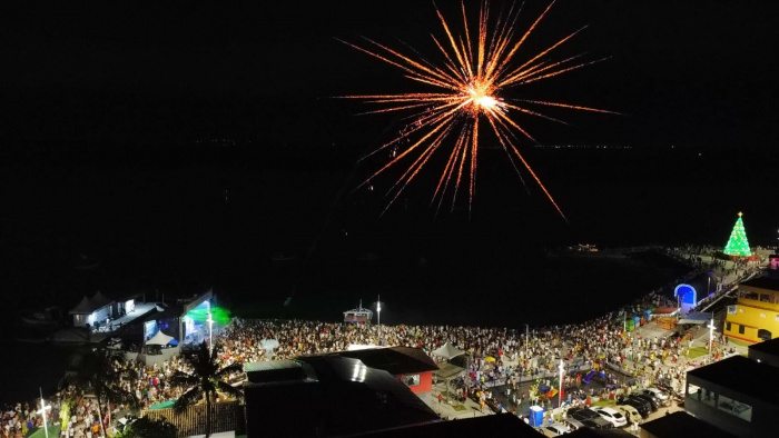 Réveillon na Praia do Futuro 2025: Festas, Fogos e Experiências Inesquecíveis