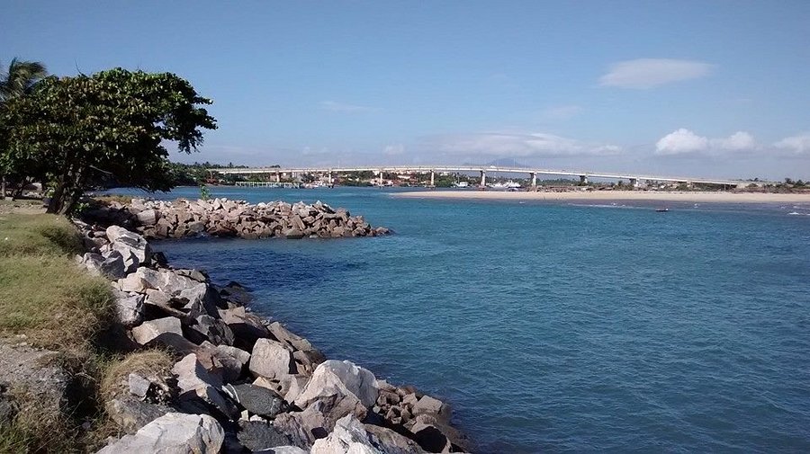 Barra do Ceará: História e Encontro do Rio com o Mar Perto da Praia do Futuro Barra do Ceará- História e Encontro do Rio com o Mar Perto da Praia do Futuro