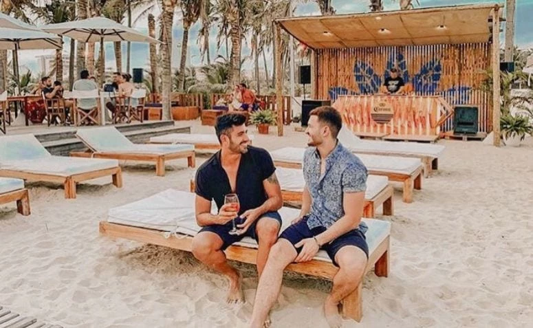 Praia do Futuro para Casais- Experiências, Barracas e Passeios Românticos
